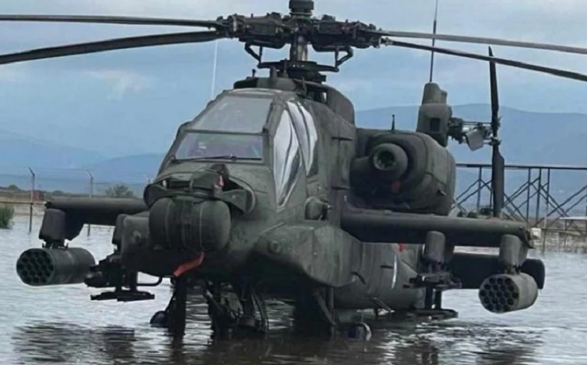 Ελικόπτερα «βούλιαξαν» στο Στεφανοβίκειο - Τι απαντά το ΓΕΣ