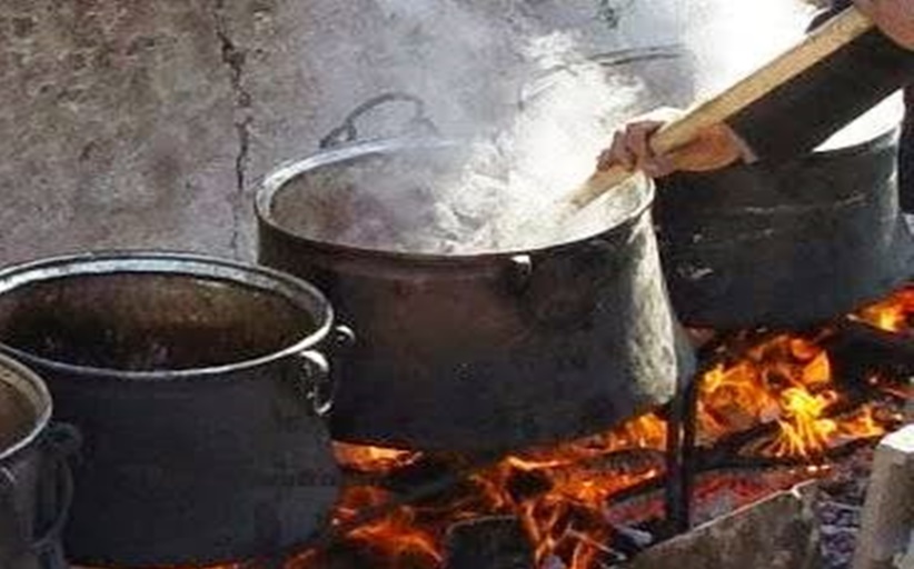 Παραδοσιακή εκδήλωση με αλευριά, τσιγαρίδες, πατσά και τραχανά στην Κρύα Βρύση 31/12