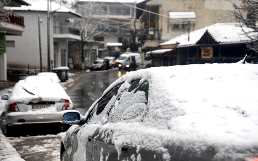 Στα λευκά βόρεια Ελλάδα και Θεσσαλία – “Παγώνει” η χώρα, αναλυτική πρόγνωση