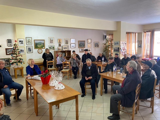 Λ. Μπαντέκα – Νάνη στο ΚΑΠΗ Καλαμπάκας: «Στόχος η αναβάθμιση των υπηρεσιών των ΚΑΠΗ καθώς παίζουν καθοριστικό ρόλο στην καθημερινότητα των ανθρώπων της Τρίτης Ηλικίας »