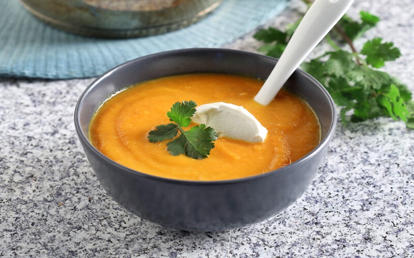 Σούπα καρότου με τζίντζερ και πορτοκάλι