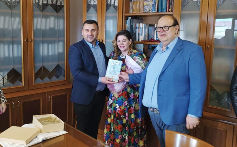 Ο Δήμαρχος Μετεώρων Λευτέρης Αβραμόπουλος πάντρεψε τους καλούς του φίλους Χρήστο & Κωνσταντίνα