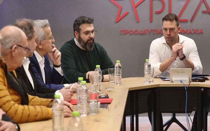 Κασσελάκης σε ΓΣΕΕ: Να αυξηθεί ο κατώτατος μισθός άμεσα στα 900 ευρώ τουλάχιστον