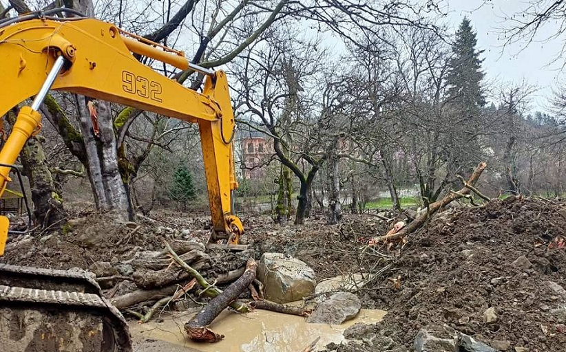 ΚΑΣΤΑΝΙΑ: Εξήντα ολόκληρες μέρες που δίνουμε μάχη με τον χρόνο..