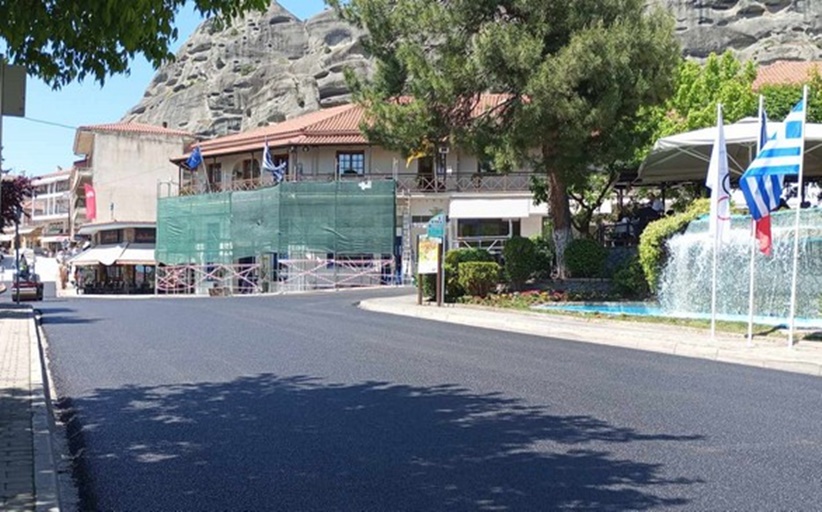 Ασφαλτοστρώσεις στο κέντρο της πόλης και φρεσκάρισμα στο Δημαρχείο