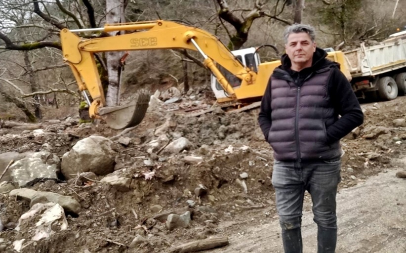 Ανοιξη με τις 70 ανθισμένες κερασιές στα Τρίκαλα