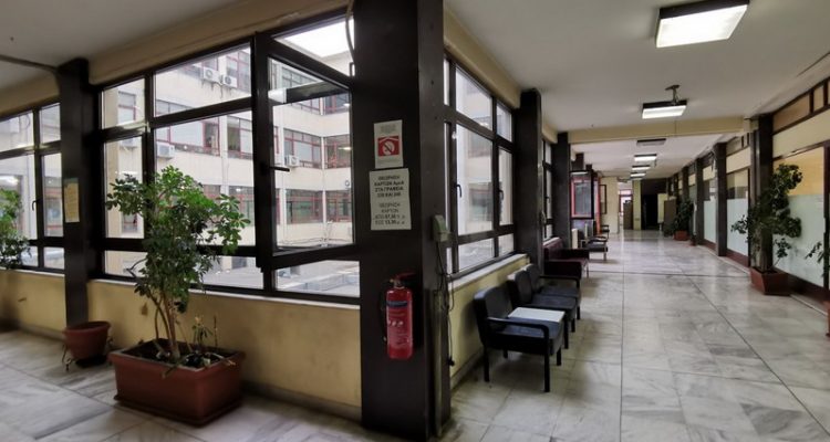 Σε αργία 6 υπάλληλοι της Περιφέρειας Θεσσαλίας από τον Δ. Κουρέτα για χρηματισμό