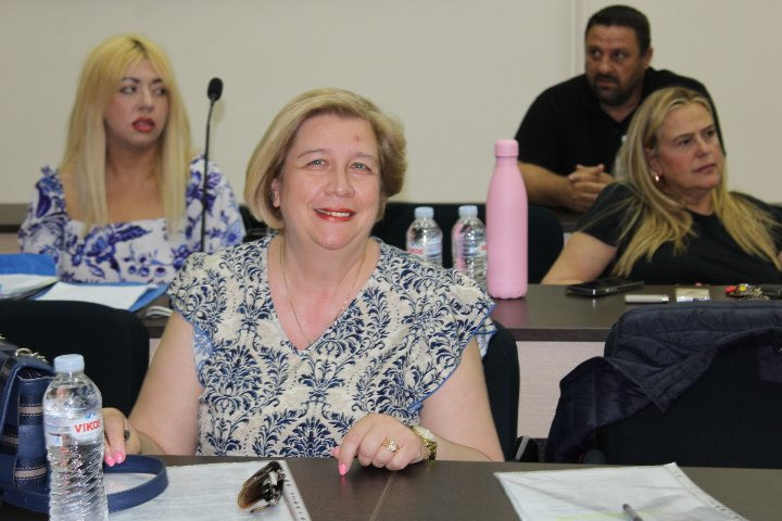 Λίλα Μπαντέκα: 