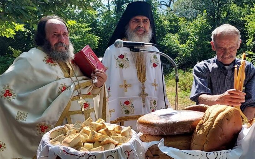 Πανηγύρισε ο Ιερός Ναός της Αγίας Τριάδας στην Καστανιά
