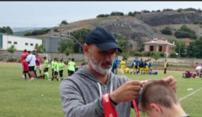 Γιάννης Καρνής:  Εκατοντάδες παιδιά συμμετέχουν στο Τουρνουά Ποδοσφαίρου 