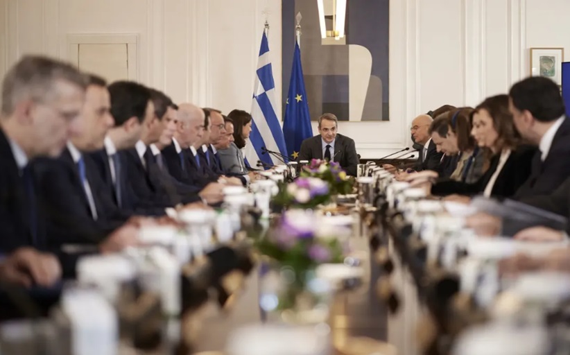 Τα ονόματα του νέου υπουργικού συμβουλίου ανακοίνωσε ο κυβερνητικός εκπρόσωπος Παύλος Μαρινάκης