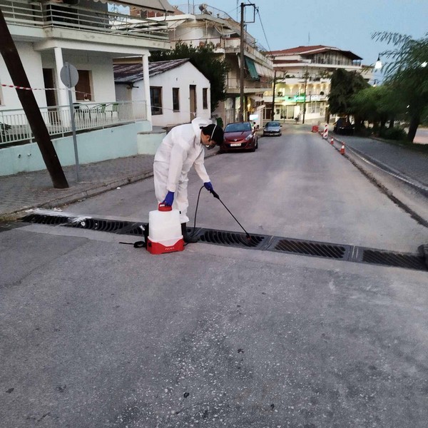 Στην απολύμανση και απεντόμωση φρεατίων προχώρησε ο Δήμος Μετεώρων