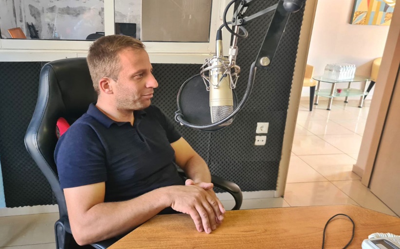 Στα στούντιο του Μετέωρα Fm 90,3 επισκέφθηκε ο Πρόεδρος της Τοπικής Κοινότητας Χρυσομηλιάς ο Νίκος Στεφόπουλος...