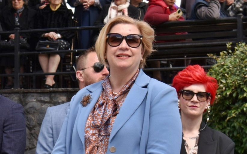 Η πρώην Αντιδημαρχος πολιτισμού κ. Λίλα Μπαντέκα  - Νάνη στον Meteorafm 90,3 για το Έθιμο με τις Λαζαρίνες...