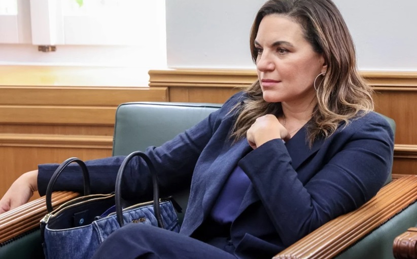 Γειά σου ρε ΄Ολγα με τα ωραία σου! «Παλατάκι» 86.000 ευρώ...