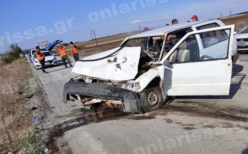Θανατηφόρο τροχαίο έξω από τη Λάρισα - Ένας νεκρός και δύο τραυματίες...