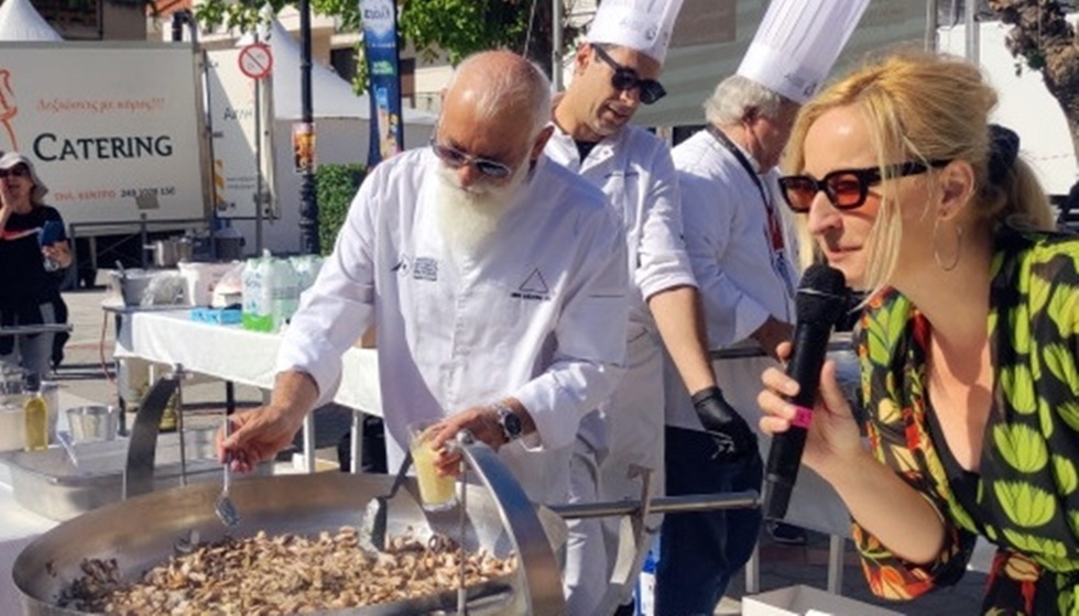 Κοσμοσυρροή στην 2η Πανελλήνια Γιορτή Τρούφας και Μανιταριών στην Καλαμπάκα...
