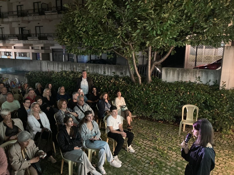 Συγκίνησε και ενθουσίασε η ταινία «Φόνισσα» στη Βιβλιοθήκη