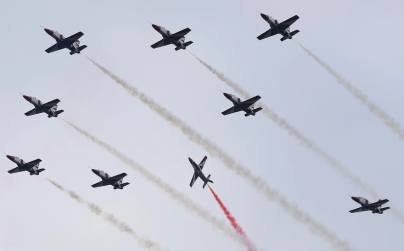 Εντυπωσιακές εικόνες από τις επιδείξεις της Πολεμικής Αεροπορίας στη Θεσσαλονίκη