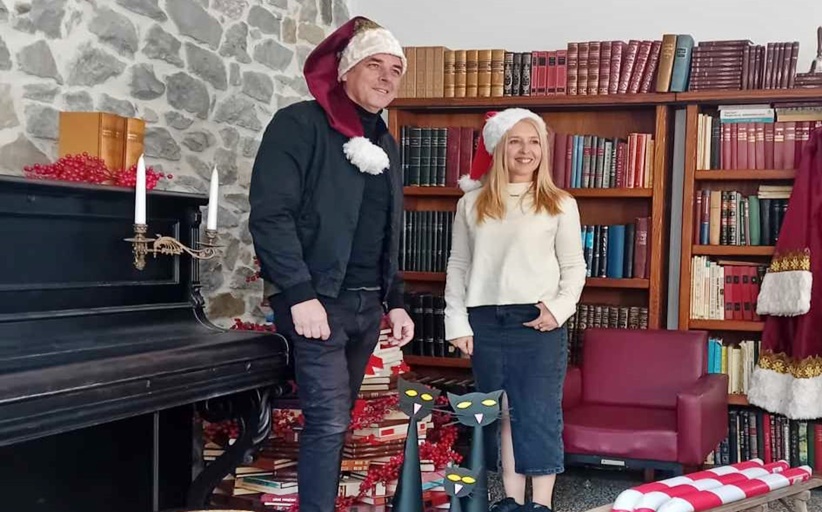 Η Καστανιά μπαίνει για τα καλά στο πνεύμα των Χριστουγέννων...