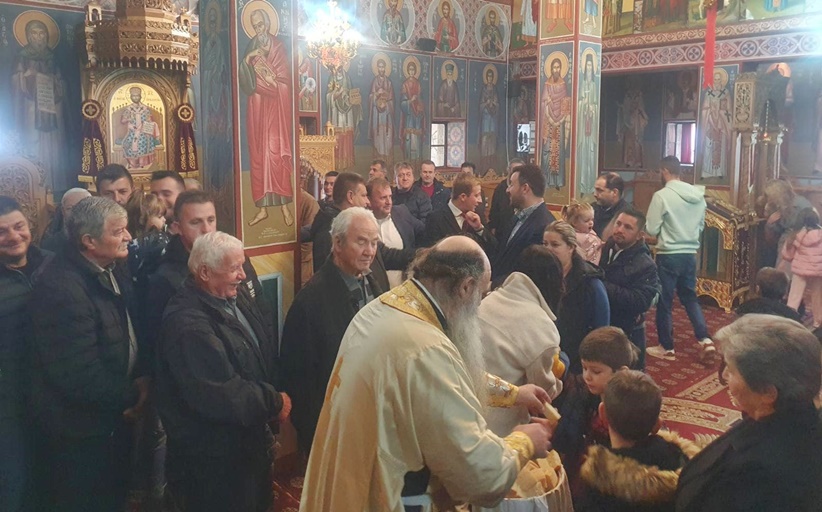 Στον Ιερό Ναό Χρυσομηλιάς ο Μητροπολίτης και ο Δήμαρχος Μετεώρων...