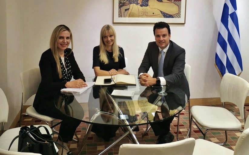 Συνάντηση Γιώργου Βλαχογιάννη με τη Γενική Γραμματέα Συντονισμού της Κυβέρνησης
