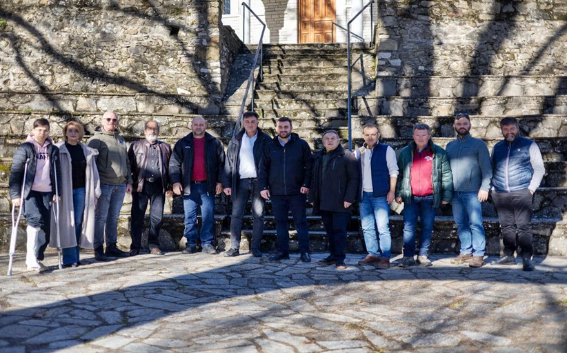 Στον Ασπροπόταμο ο Δημαρχος Λευτέρης Αβραμόπουλος