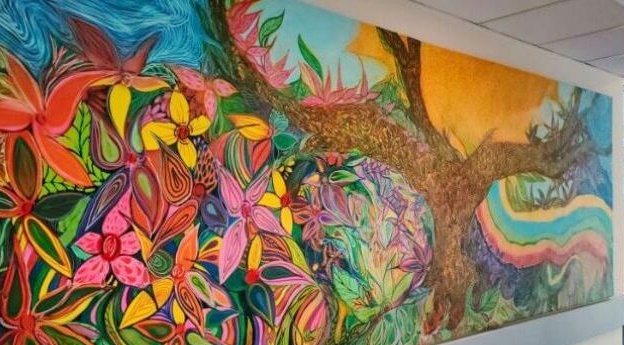 Από παιδιά σε παιδιά: 10 τ.μ. πίνακας από το ΚΔΑΠ «ΦΡΟΥΡΙΟ» του Δ. Τρικκαίων στην Παιδιατρική του Νοσοκομείου Τρικάλων