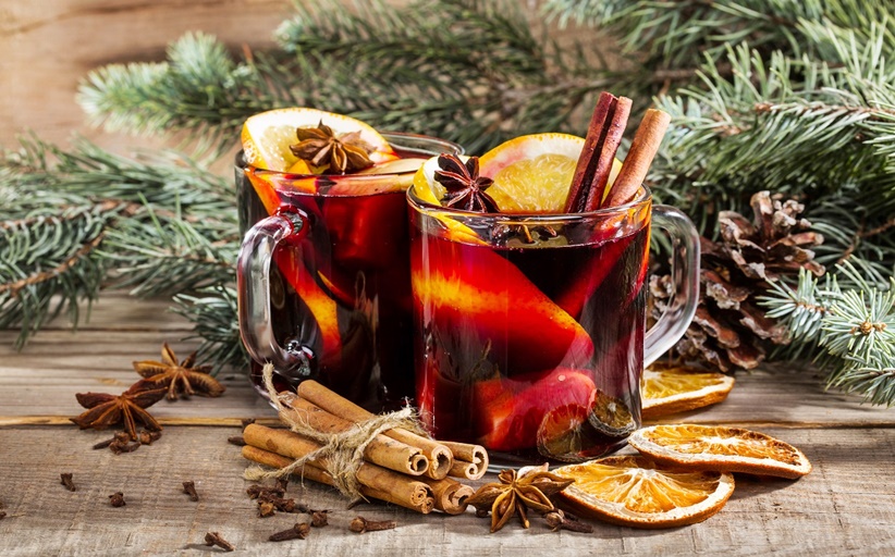 Πανεύκολο, σπιτικό Glühwein: Πώς θα φτιάξετε το ζεστό κρασί των Χριστουγέννων