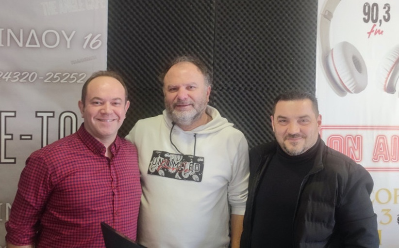 Ο Χρήστος Γερούκος στα στούντιο του Μετέωρα 90,3 Fm...