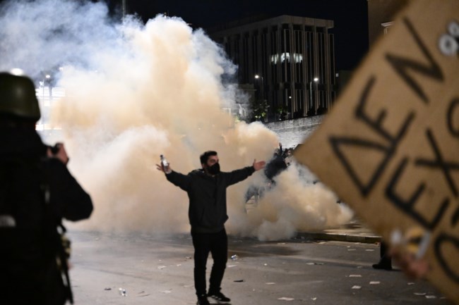 Παφίλης για επεισόδια: “Ό,τι και να κάνετε, η οργή θα σας πνίξει”
