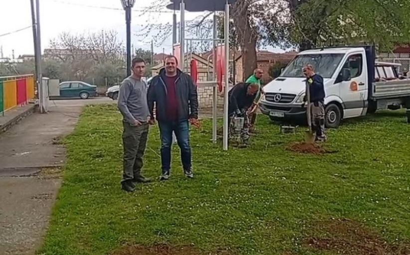 Αντικατάσταση των οργάνων της παιδικής χαράς στη Βασιλική