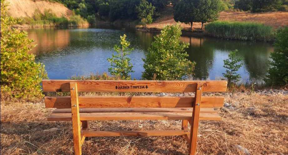 Μαγική η μικρή λιμνούλα στην Τοπική Κοινότητα Σκεπαρίου...