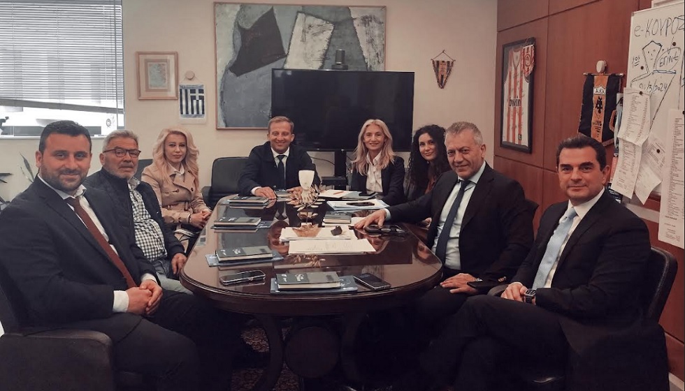 Νέο σύγχρονο γήπεδο ποδοσφαίρου αποκτά η Χρυσομηλιά υπέγραψε την έγκριση της χρηματοδότησης ο Αναπληρωτής Υπουργός Αθλητισμού Γιάννης Βρούτση