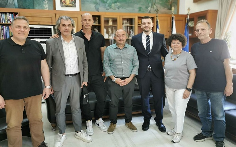 Συνάντηση Σακκά με εκπροσώπους του ΑΟ Τρίκαλα Μπάσκετ