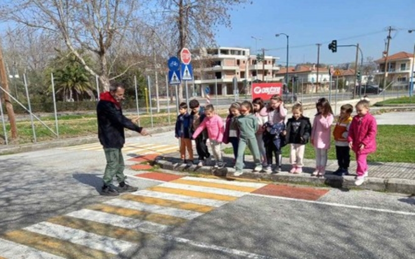 Εκπαιδευτική επίσκεψη στο Πάρκο Κυκλοφοριακής Αγωγής Τρικάλων, τμημάτων του 5ου Δημοτικού  Σχολείου Καλαμπάκας.