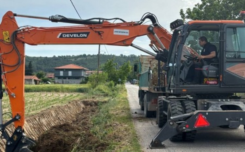 Δήμος Μετεώρων: Καθαρισμός 2,5 χλμ καναλιών σε Διάβα και Βασιλική για την αντιπλημμυρική προστασία των αγροτικών εκμεταλλεύσεων και του οδικού δικτύου