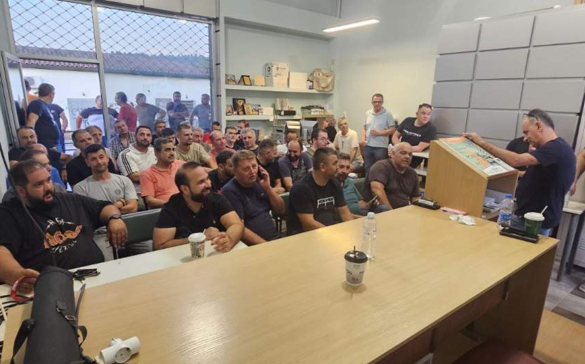 4ήμερη απεργία για το ψηφιακό πελατολόγιο από τα συνεργεία αυτοκινήτων Τρικάλων