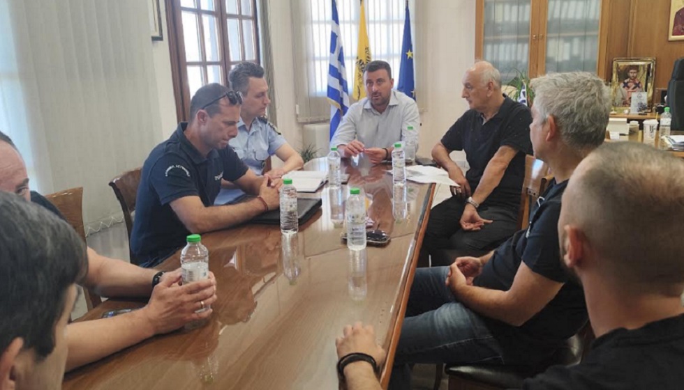 Σύσκεψη στο Δημαρχείο Μετεώρων για το ζήτημα των πλανόδιων πωλητών –  Από κοινού συμφωνία και άμεση έναρξη υλοποίησης