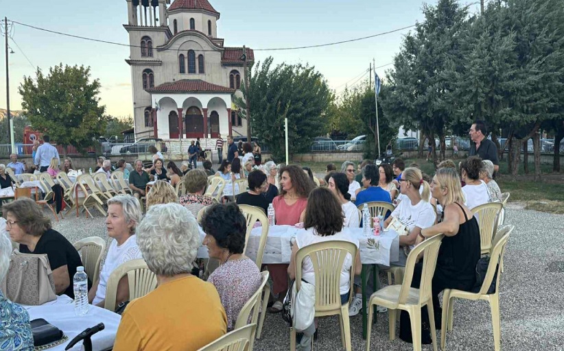 Μια ξεχωριστή βραδιά καλοκαιριού στη Σαρακίνα και Αγιασμός του νεοσύστατου Συλλόγου...