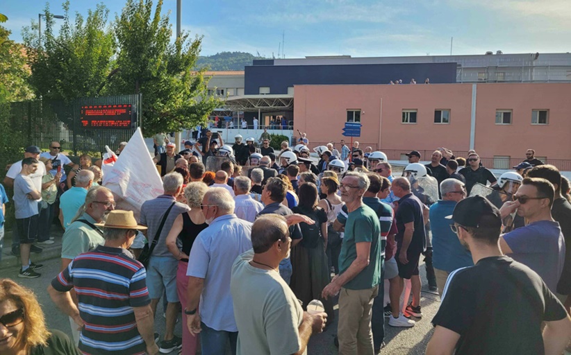 Πρόγραμμα Ἑβδομαδιαίων Ἀκολουθιών του Μητροπολιτικού Ναού Αγίου Βησσαρίωνα...