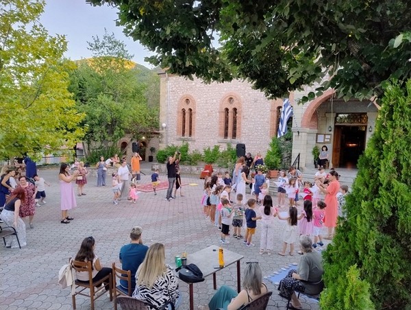 Πραγματοποιήθηκε η αφήγηση παραμυθιού στην ενορία της Διάβας...