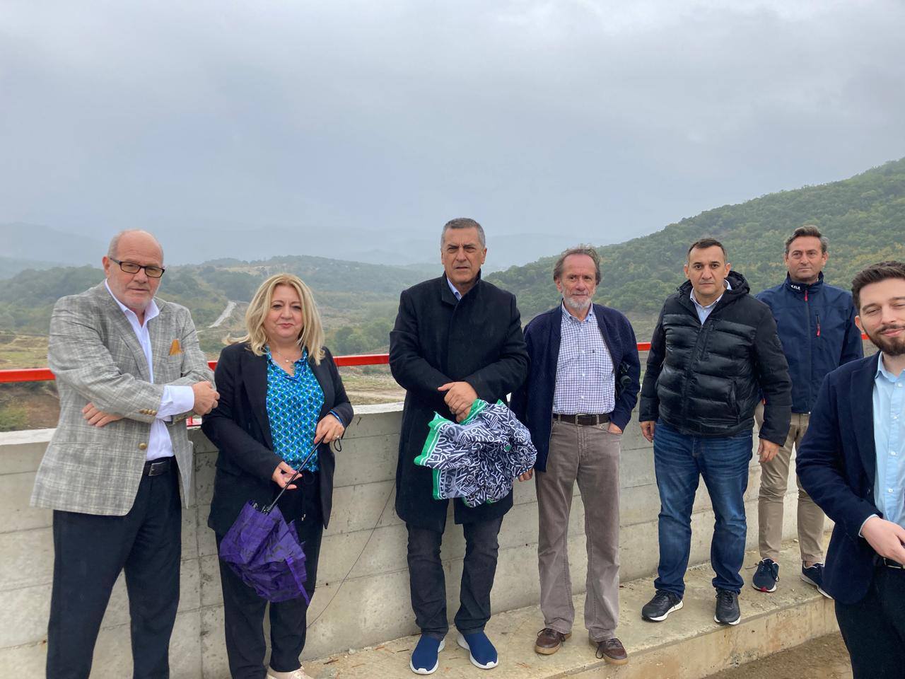 Ο Περιφερειάρχης κ. Κουρέτας στο Φράγμα Νέας Ζωής... Ήδη άρχισε να μαζεύει νερό...