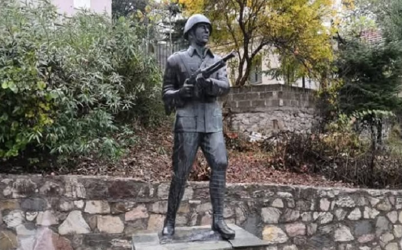 Βασίλειος Τσαβαλιάρης από την Πιαλεία Τρικάλων: Ο πρώτος πεσών του Μετώπου την 28η Οκτωβρίου 1940...
