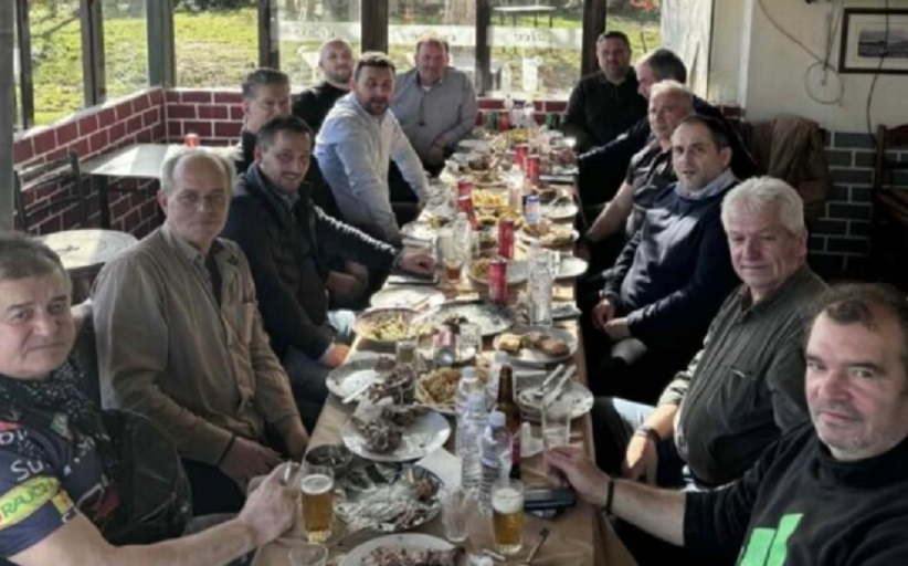 Φιλική συνάντηση του Δημάρχους με συνοδοιπόρους και φίλους στου 