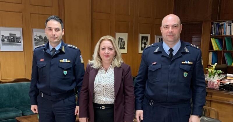 Εθιμοτυπική συνάντηση της Αντιπεριφερειάρχη Π.Ε. Τρικάλων Χρύσας Ντιντή με τη νέα ηγεσία της Διεύθυνσης Αστυνομίας Τρικάλων