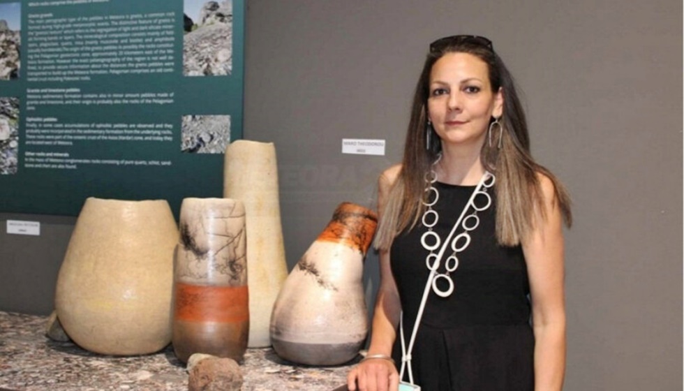 Η Μάρω Θεοδώρου στον Meteorafm 90,3 για την Έκθεση Σύγχρονης Κεραμικής στο Καστράκι  - Εγκαίνια το Σάββατο το απόγευμα...