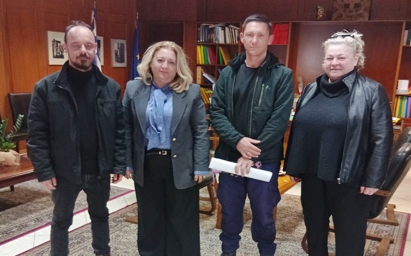 Το Τοπικό Συμβούλιο Βασιλικής στην Αντιπεριφερειάρχη κ. Χρύσα Ντιντή...