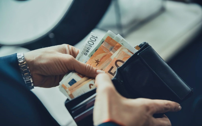 Ξεκίνησαν από τον Δήμο Μετεώρων οι εργασίες για νέο δημοτικό πάρκινγκ 100 θέσεων στο κέντρο της Καλαμπάκας...