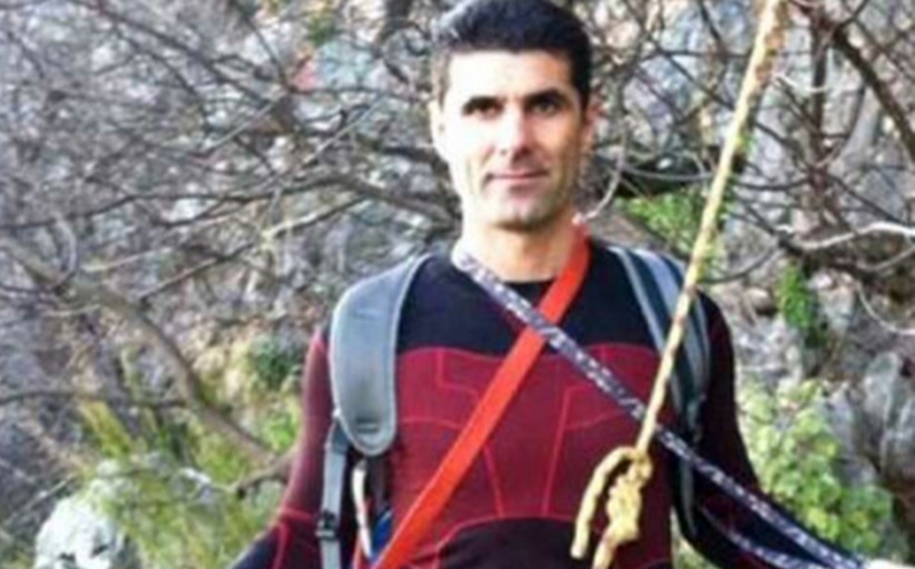 Αναβιώσε το εντυπωσιακό έθιμο στον Αϊ Γιώργη Μανδηλά στο Καστράκι - Δηλώσεις στον Meteorafm 90,3 του πολύπειρου αναρριχητή Χρ. Μπαταλογιάννη...